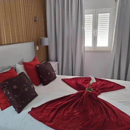 Ferhouse Dreams Lägenhet